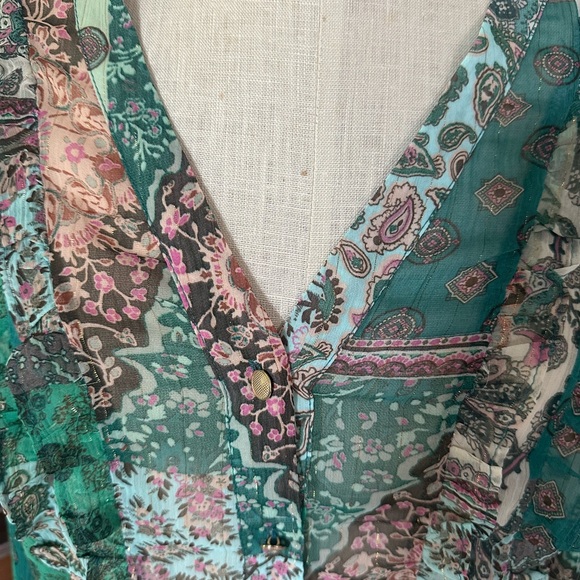 Zara Women’s Sheer Button Up blouse With Paisley Print and Ruffle Detail. Size S - Picture 2 of 8